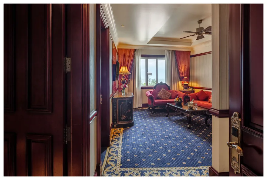 Heritage Grand Deluxe Family