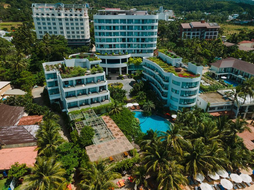 Sunset Beach Resort & Spa phú Quốc