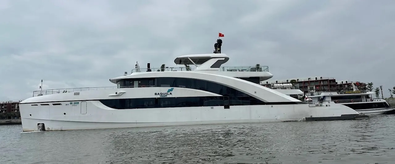 Squalia Yacht