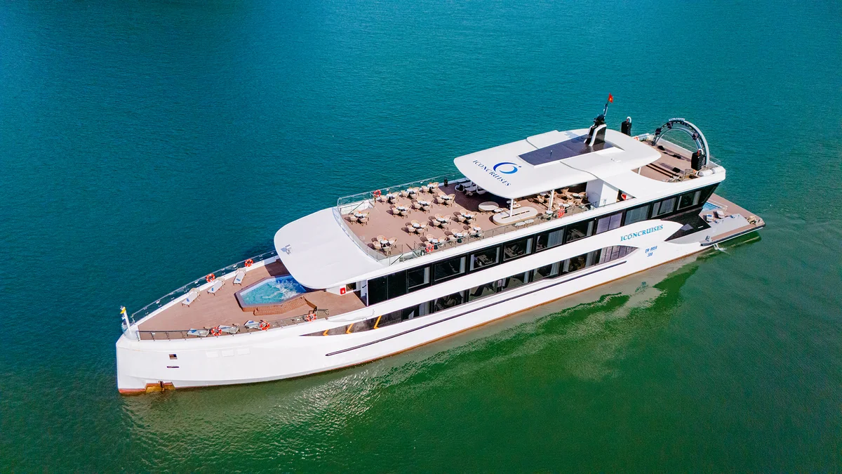 Du Thuyền 5 Sao Icon Cruise Hạ Long (Tour Ngày & Ăn Tối)