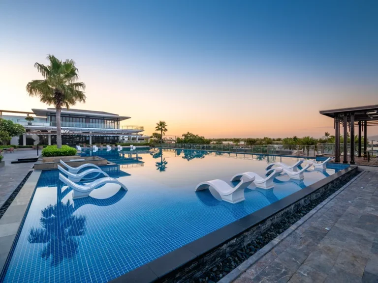 Khu nghỉ dưỡng Oakwood Hạ Long